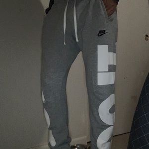 nike sweatpants